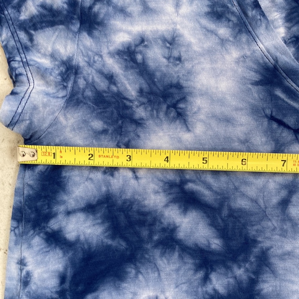 American Eagle tie die t-shirt - Picture 3 of 9